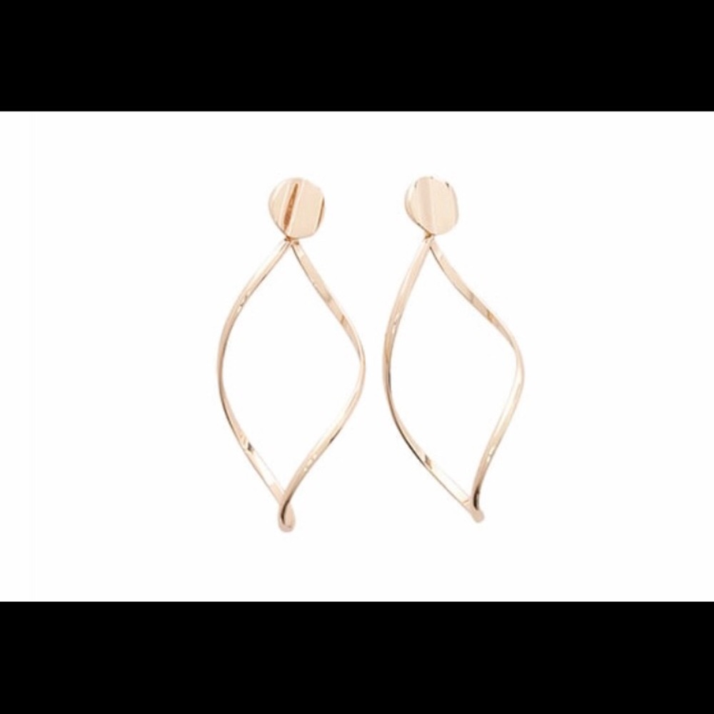 Twist earrings